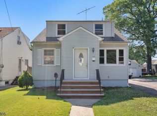 731 Summit Rd, Union, NJ 07083