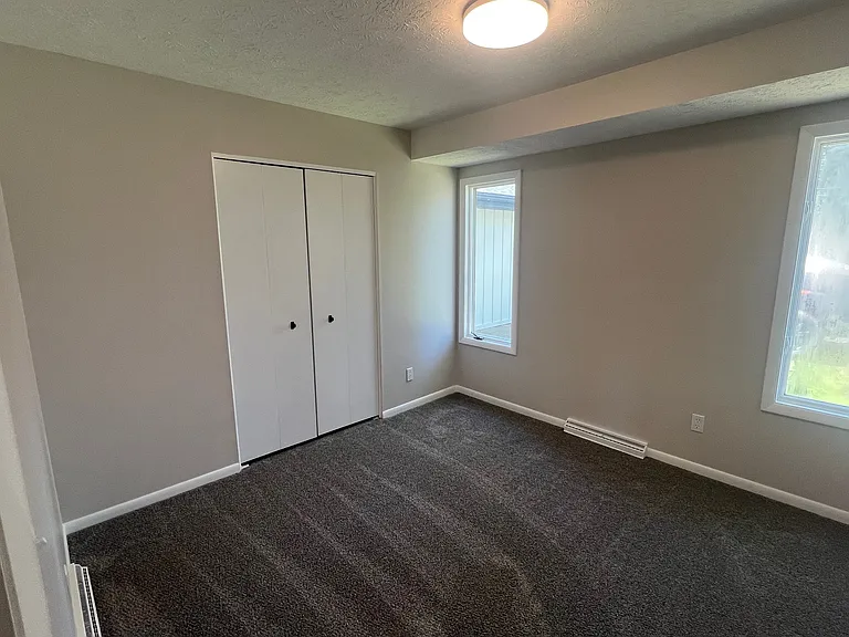 1st bedroom