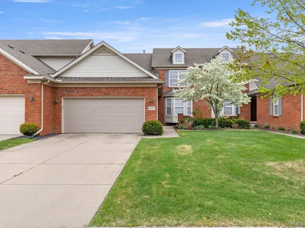 13457 Shire Ln, Southgate, MI 48195