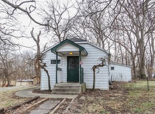 6N911 Tuscola Ave, Saint Charles, IL 60174