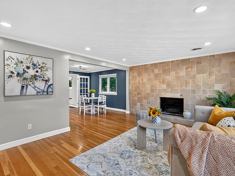 32 Bobolink Rd — Photo 9