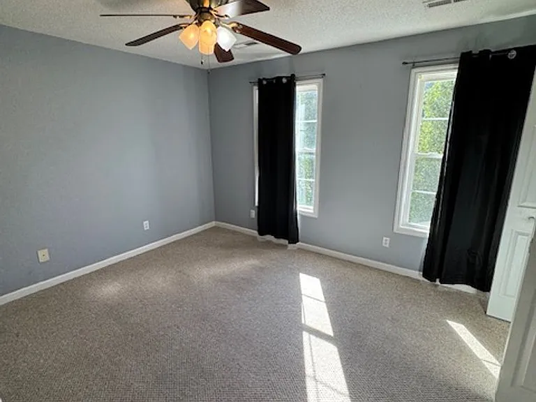121 Bilco St #4 — Photo 17