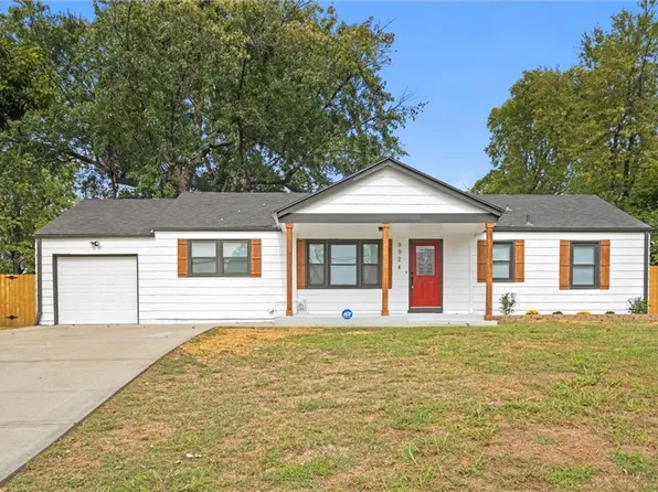 9924 E 38th Ter, Kansas City, MO 64133