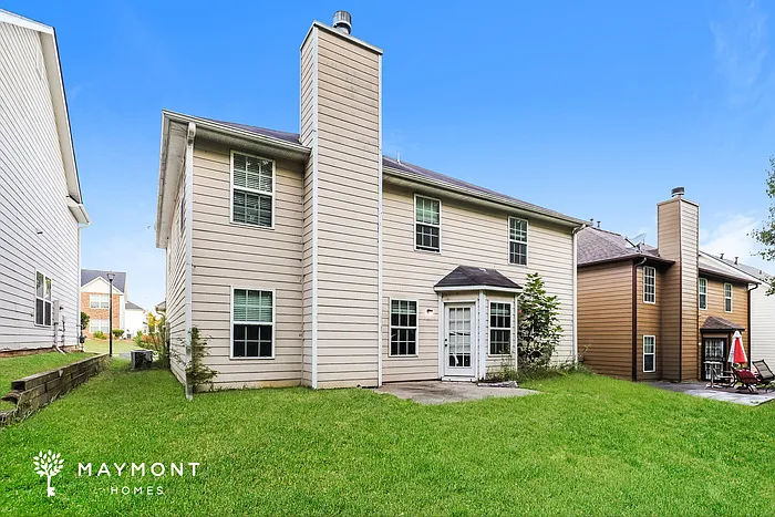 4 bed, 2.5 bath, 2286 sqft, $2,145 — Photo 3