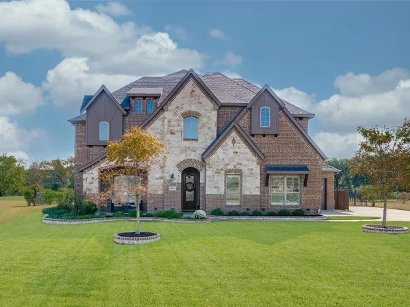 8001 Hidden Creek Ct, Mansfield, TX 76063