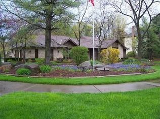 6555 Queens Way, Brecksville, OH 44141