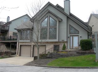 6778 Walter Waite Ct S, Brecksville, OH 44141