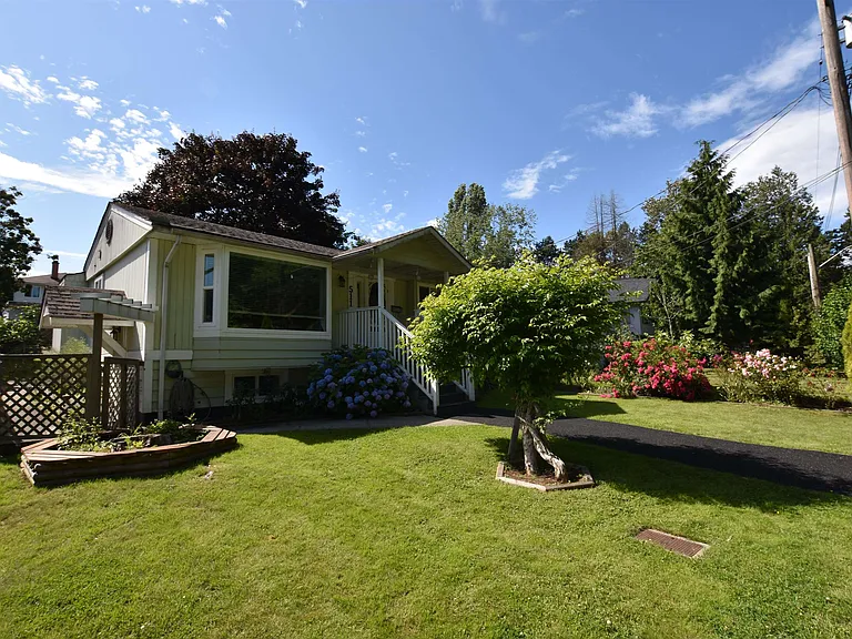 511 Wilson St — Photo 17