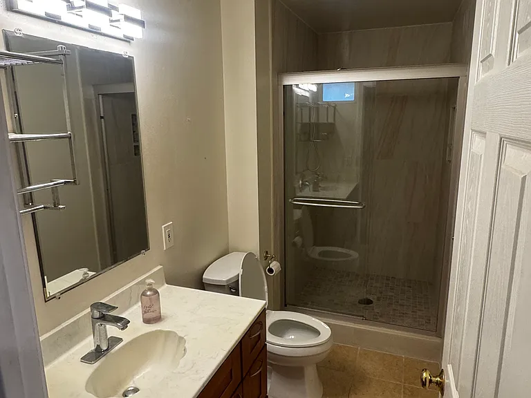 41685 Gifford St — Photo 10