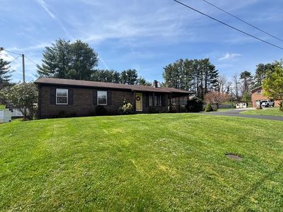 607 Parkwood Dr, Galax, VA, 24333