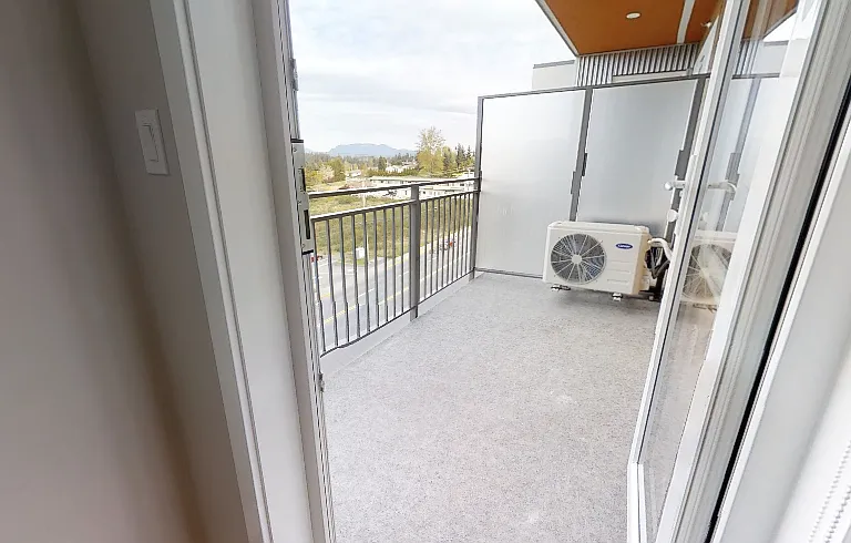 575 S Dogwood St #409 — Photo 16