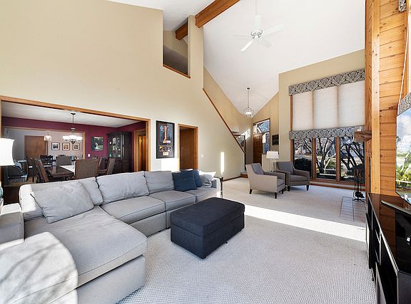 5th image of 6204 Essex Ct