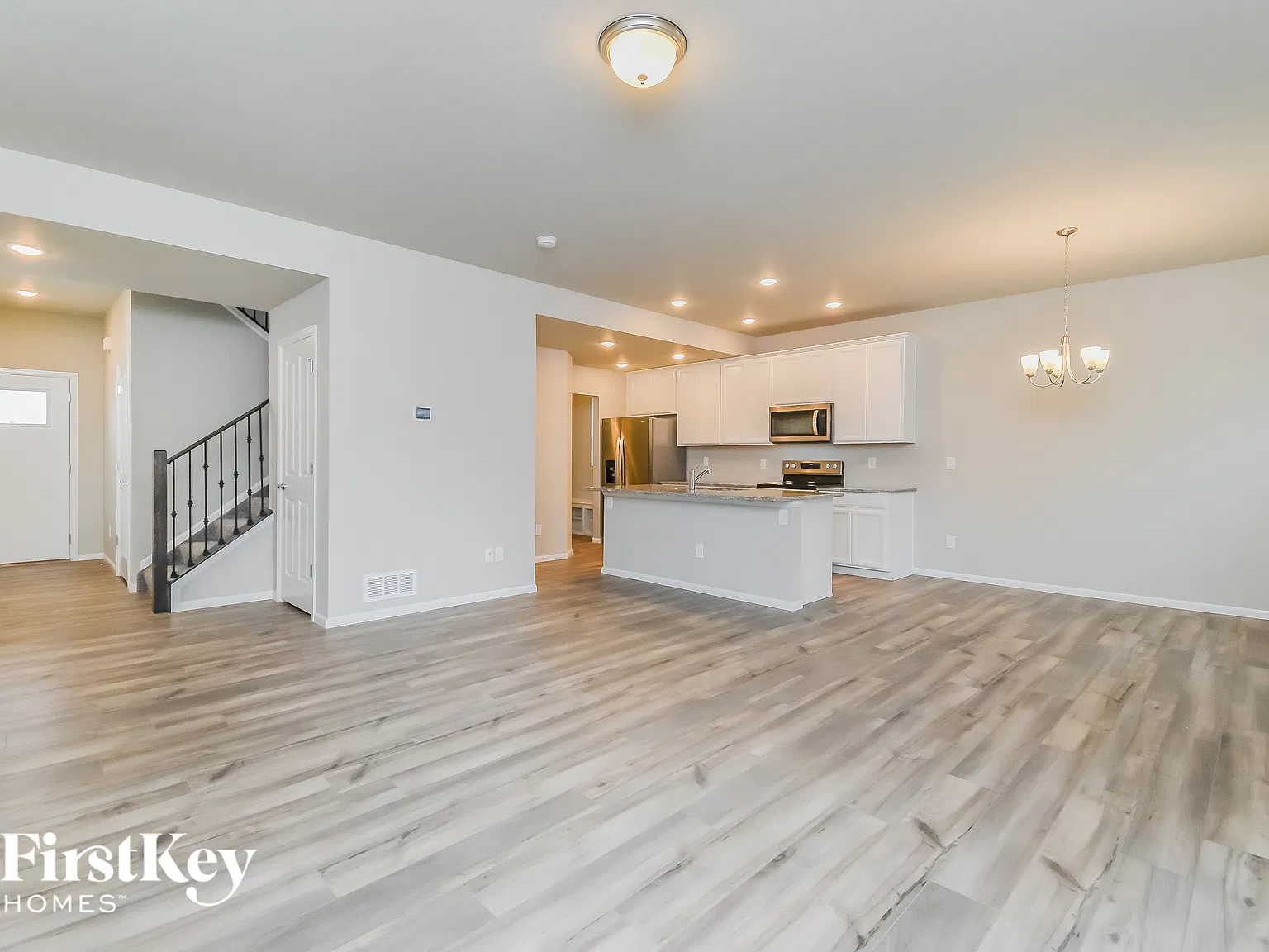 3 bed, 2.5 bath, 1789 sqft, $2,610 — Photo 2