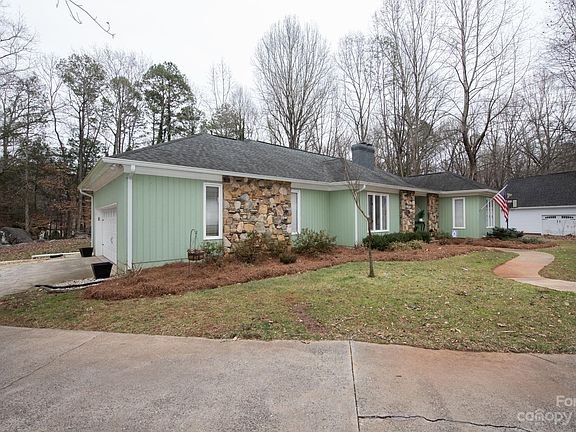 2nd image of 5078 Kentwood Dr