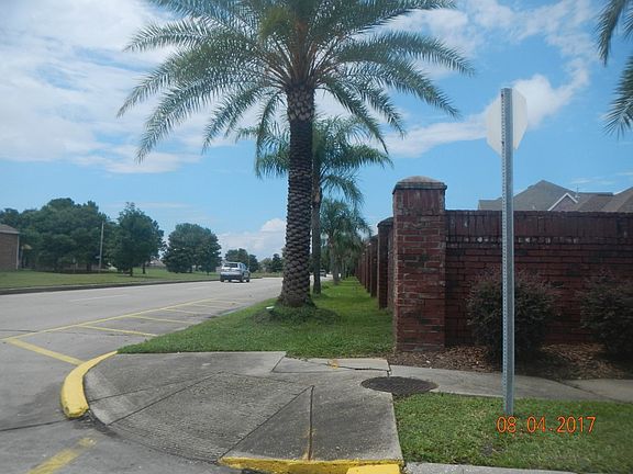 5th image of 11433 S Saint Andrews Cir