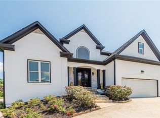 235 Ridge Bluff Ln, Suwanee, GA 30024