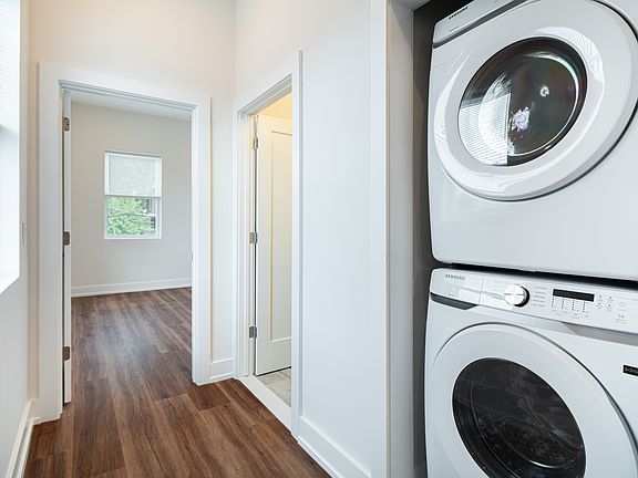 5th image of 212 W Manheim St #3