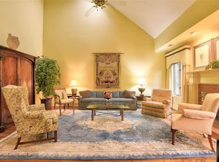 485 W Racquet Club Pl UNIT 485, Memphis, TN 38117