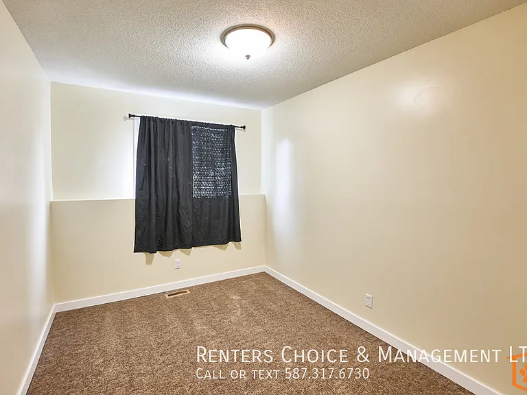 1814 23rd St N #3 — Photo 11