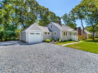 888 Phinneys Lane, Centerville, MA 02632