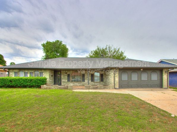 5816 NW 90th St