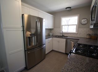 912 85th Ln NW, Coon Rapids, MN 55433