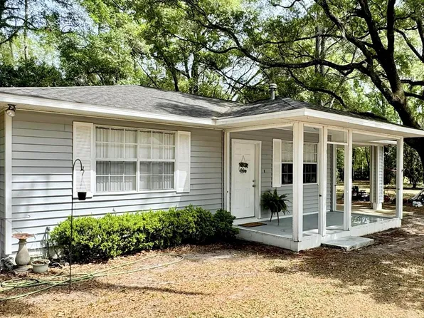 822 S Main, Trenton, FL 32693