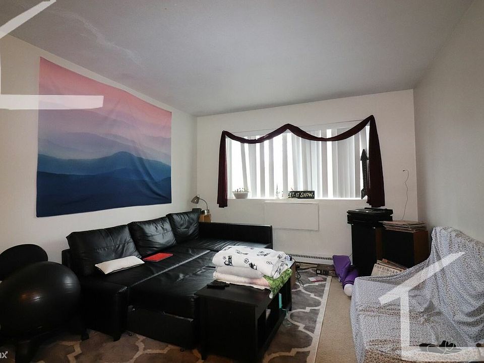 385W62389dade05c3