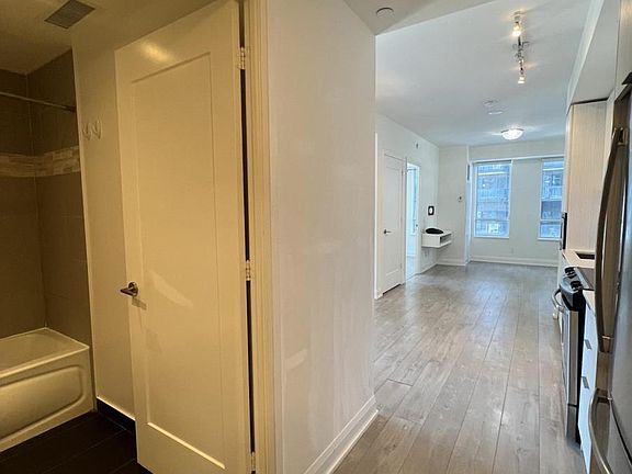 4th image of 110 Marine Parade Dr #412