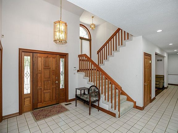 5th image of 56179 Dana Dr