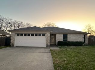 7749 Clearbrook Ct, Watauga, TX 76148