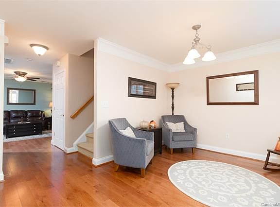 4th image of 4072 Catawba Creek Dr