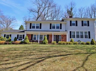 35 Exeter Dr, Berkeley Heights, NJ 07922