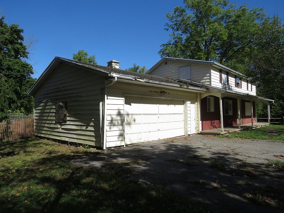 2nd image of 452 Huffer Rd