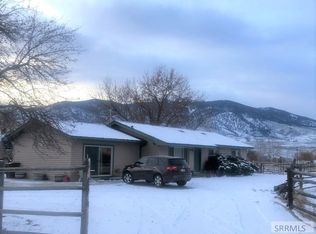 7 Summer Creek Dr, Salmon, ID 83467