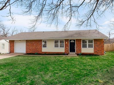1421 Cherokee St, Leavenworth, KS, 66048