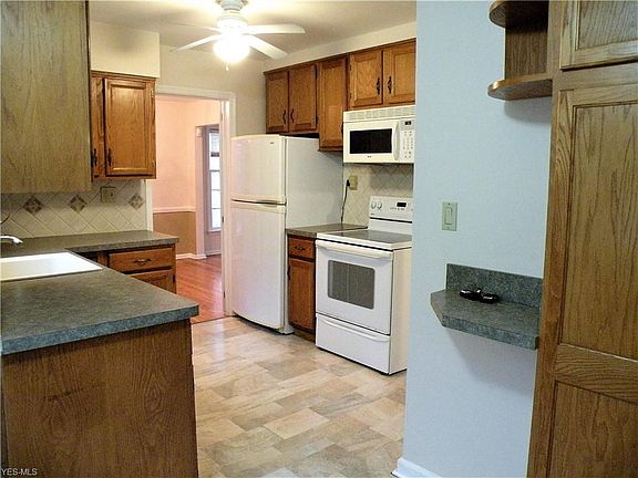 2nd image of 21216 N Park Dr