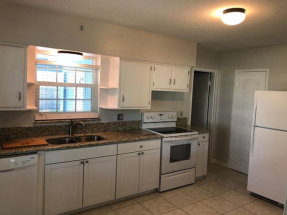 4th image of 1261 Sedeeva Cir S