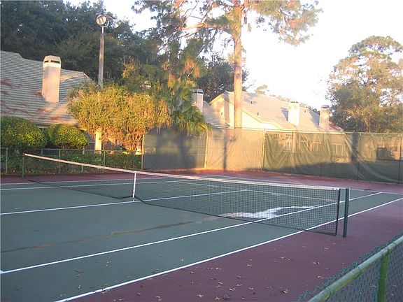 5th image of 1404 Farrindon Cir