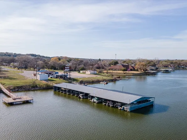 4202 Carson Ct, Granbury, TX 76048