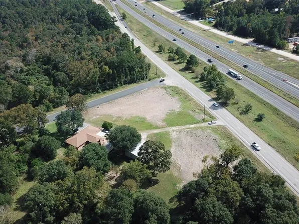 844 Interstate Highway 45 S, Huntsville, TX 77340