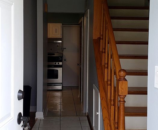 2nd image of 2084 Country Club Dr