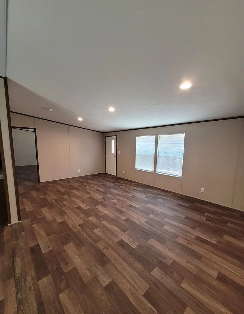 Franklin Co Royston, GA Four Bedroom and Two Bathroom Single Family Home — Photo 2