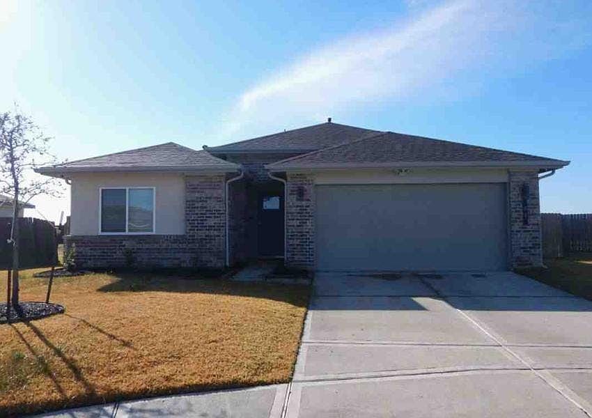 1st image of 41 Desert Spring Ln