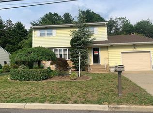 46 Roma St, Sayreville, NJ 08872