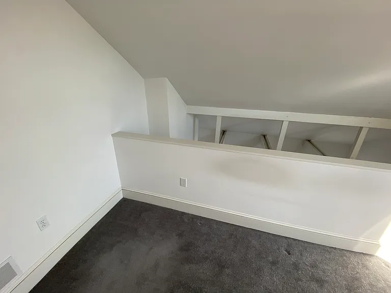 1623 Meadville St — Photo 12