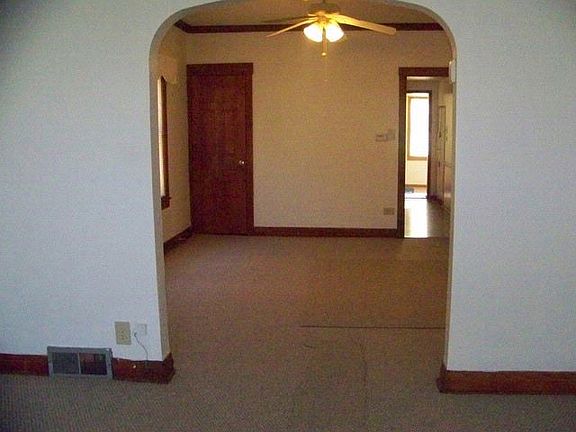 4th image of 5139 W Wabansia Ave