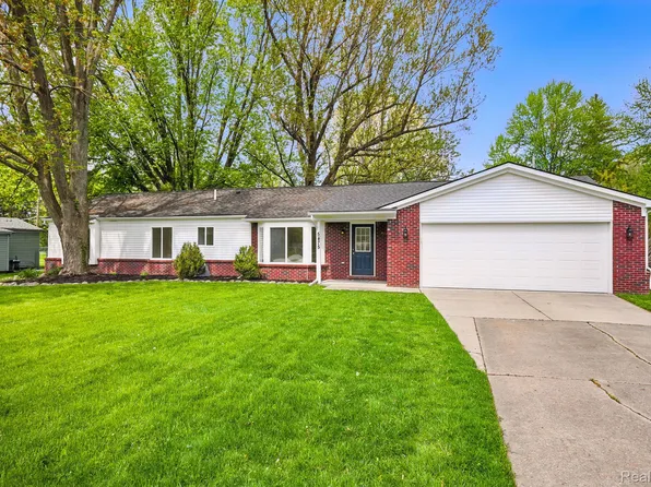 5475 Botsford Ave, Sterling Heights, MI 48310