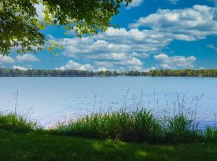 3155 Lake Helen Dr W, Rosholt, WI 54473