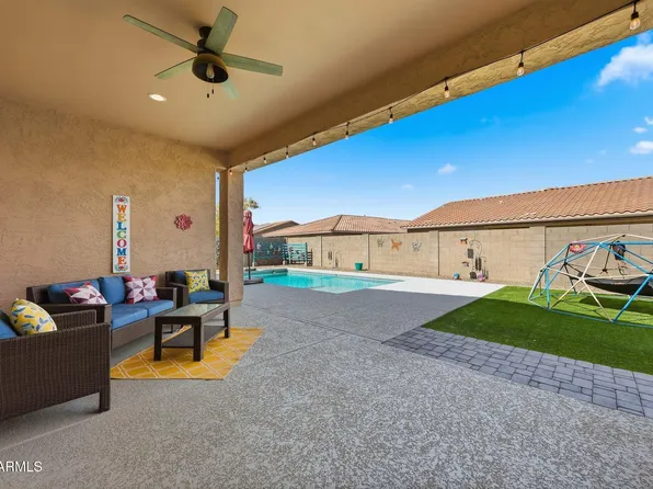 18932 W WINDSOR Boulevard, Litchfield Park, AZ 85340